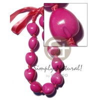 kukui nut choker in graduated bright