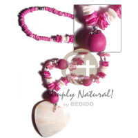 4 5mm bright pink coco pklt with white rose shells in pink tone,