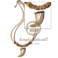 2 rows coco heishe bleached with sq.