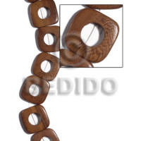 35mmx35mmx5mm square with round edges robles wood