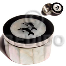 inlaid troca black tab round pillbox