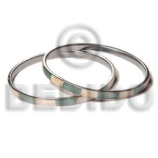 laminated hammershell green natural white alternate in 5mm