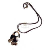 brown leather thong with 50mmx40mm teardrop brownlip