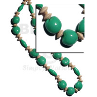 lei  kukui seeds and natural wood
