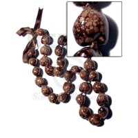 32 pcs. of kukui nuts in high