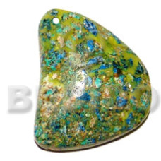 freeform  crushed limestones in resin 35mmx30mmx7mm