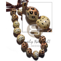 kukui seeds in animal print  leopard