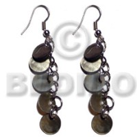 dangling 5 pcs. 10mm round blacklip shells