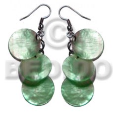 dangling 3pcs. round 15mm mint green hammershell