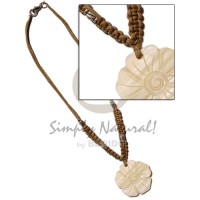 40mm kabibe shell flower with grooveand metal