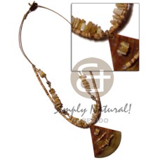 45mm brownlip pie cut pendant with