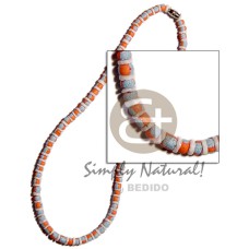 4 5mm coco splashing with white clam alternate