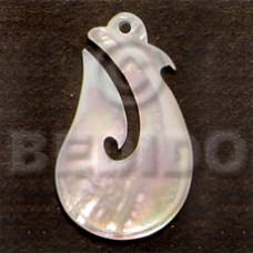 hook mother of pearl shell (MOP) 40mm