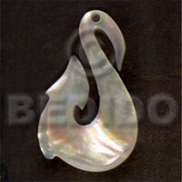 mother of pearl shell (MOP) 30mm