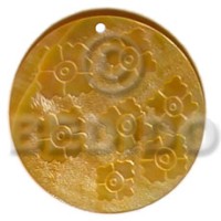 round 40mm mother of pearl shell (MOP) with design