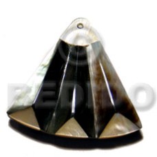 40mmx42mm laminated mother of pearl shell (MOP) blacktab accordion fan pendant with