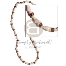 nassa white with coco Pokalet. 4 5mm natural