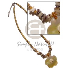 yellow hammershell heishe with buri seed, horn