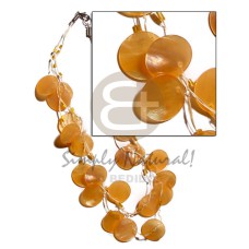 3 rows raffia in graduated length with