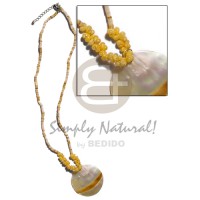 2 3mm gold lip heishe with yellow mongo