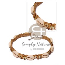 sigay in wax cord macrame with shell