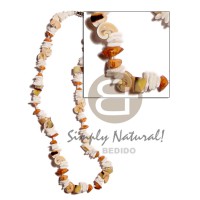 white rose ,everlasting luhuanus and red corals