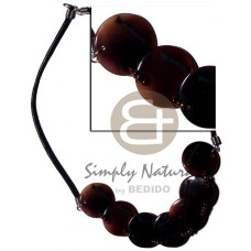 7 pcs. 30mm round overlapping black tab