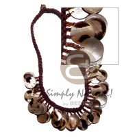 36pcs. dangling 18mm round brownlip tiger in