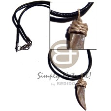 35mmx10mm abalone shell fang pendant in wax