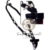 35mmx40mm blacktab shell fang pendant in black