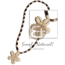 4 5mm coco Pokalet. black bleach with flower sigay