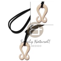 40mm white celtic carabao bone double hook