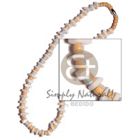 orange 4 5mm coco Pokalet. splashing with white